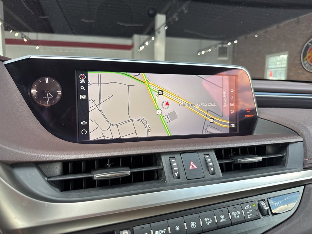 Used 2020 Lexus ES 350 Ultra Luxury image 4