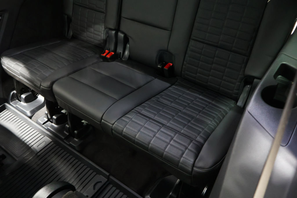 Used 2025 Cadillac Escalade V w/ LPO, Floor Liner Package image 51
