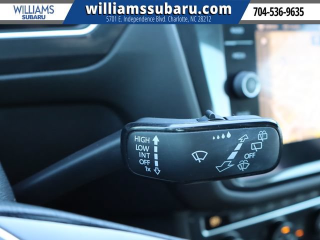Used 2021 Volkswagen Tiguan SEL Premium R-Line AWD/4WD image 25
