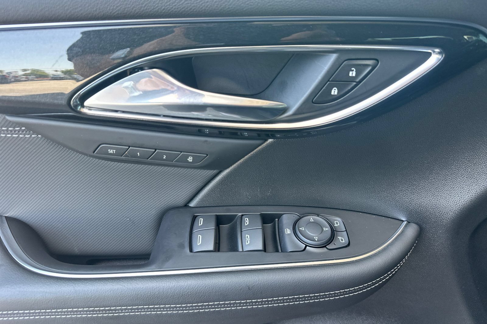 Used 2026 Buick Envision Preferred AWD/4WD image 11