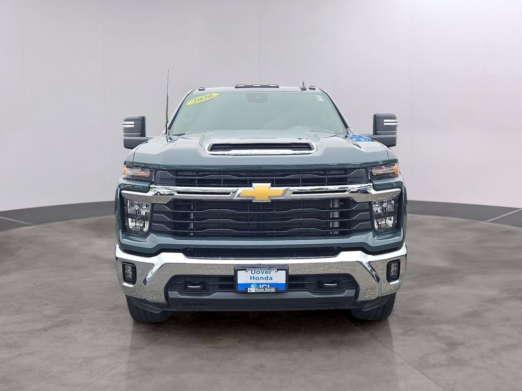 Used 2026 Chevrolet Silverado 2500 LT AWD/4WD image 2