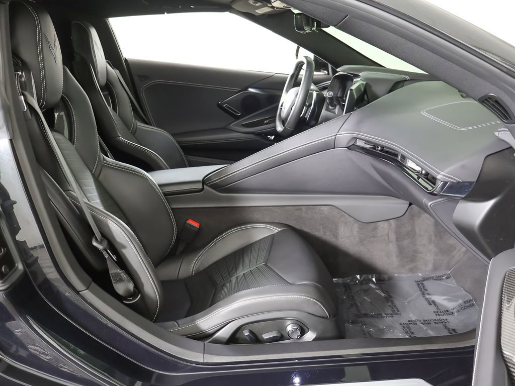 Used 2024 Chevrolet Corvette Z06 w/ Stealth Interior Trim Package RWD image 33