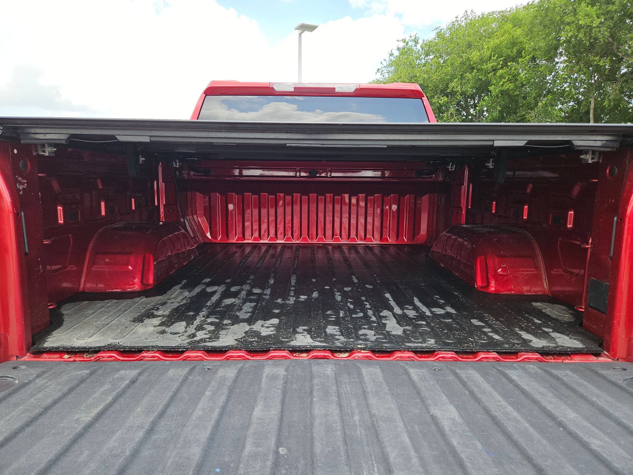 Used 2021 Chevrolet Silverado 1500 LT RWD image 24