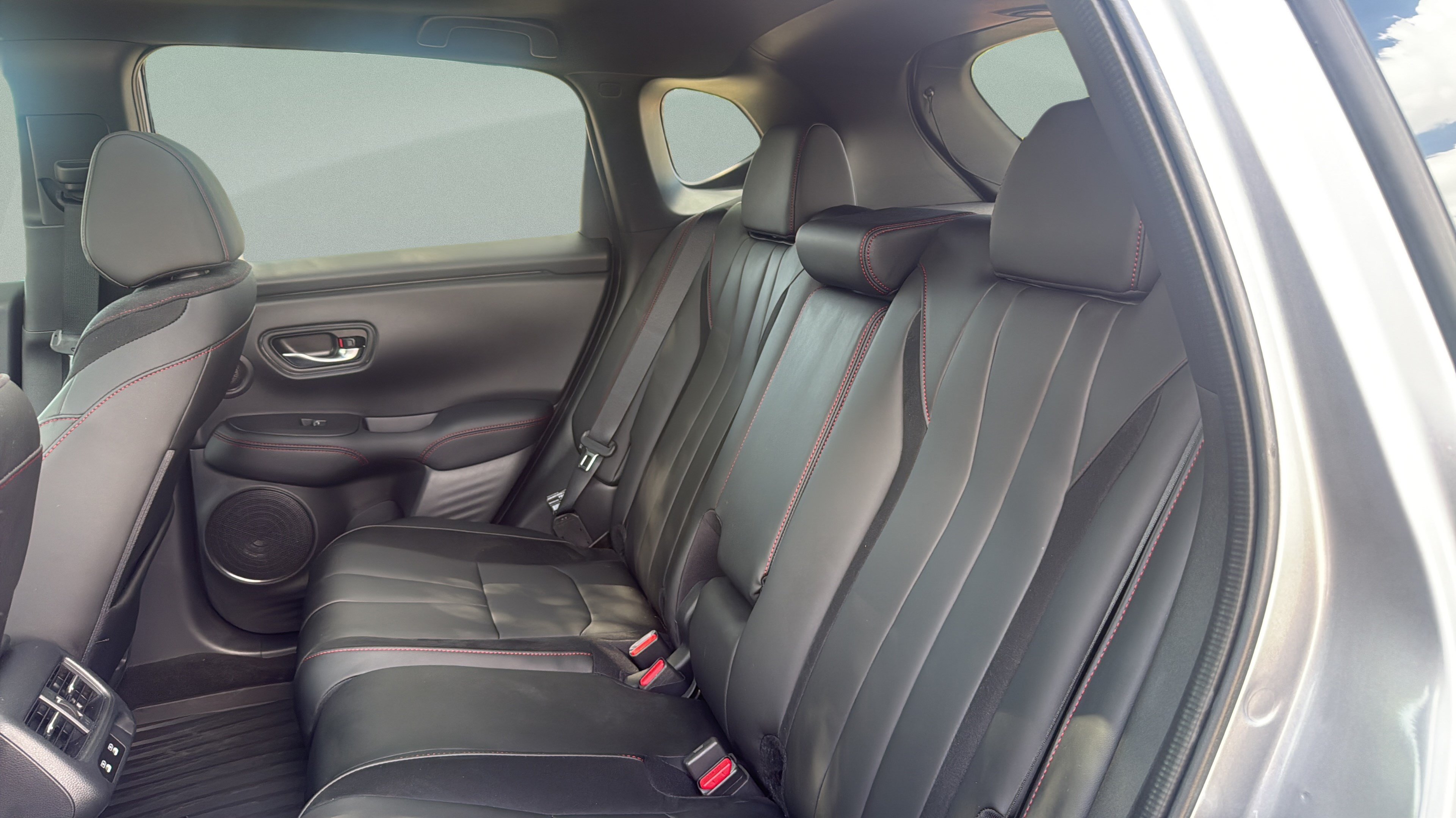 Used 2025 Acura ADX A-Spec AWD/4WD image 23