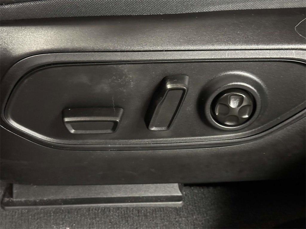 Used 2023 Jeep Grand Cherokee L Limited image 26