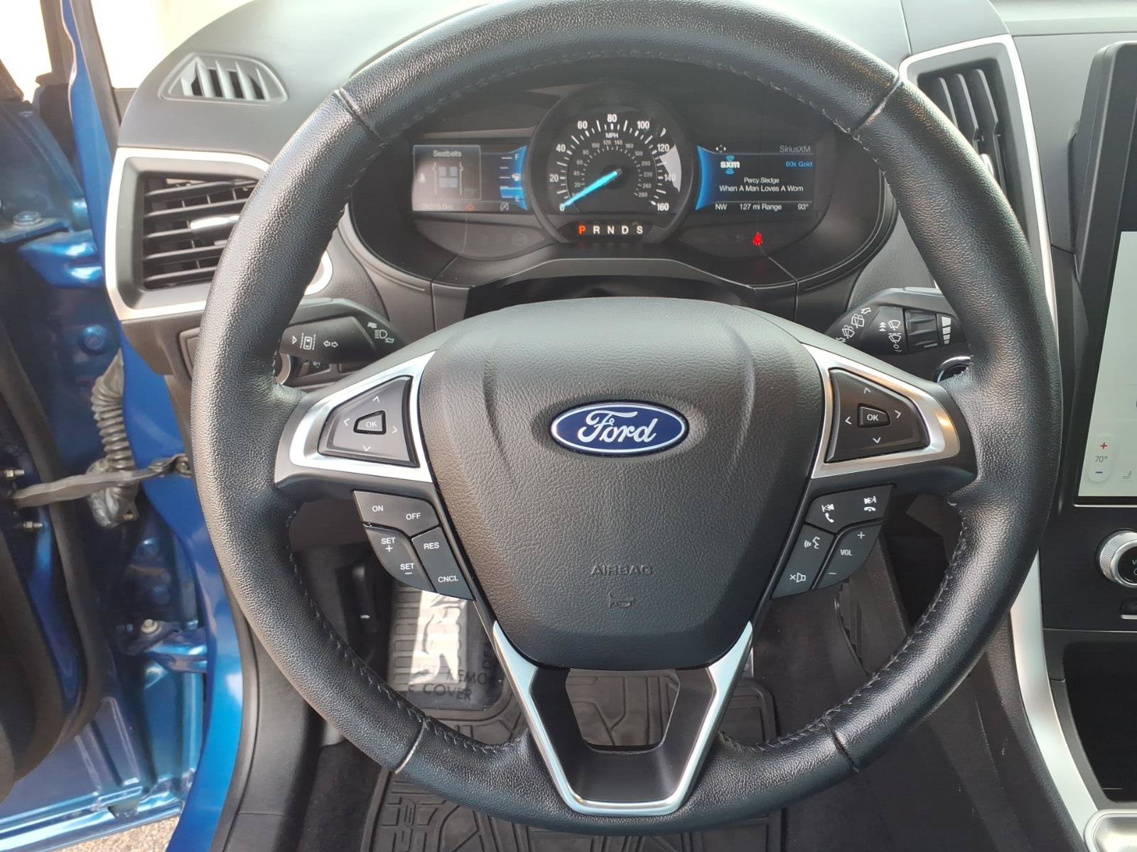 Used 2023 Ford Edge SEL w/ Convenience Package AWD/4WD image 11