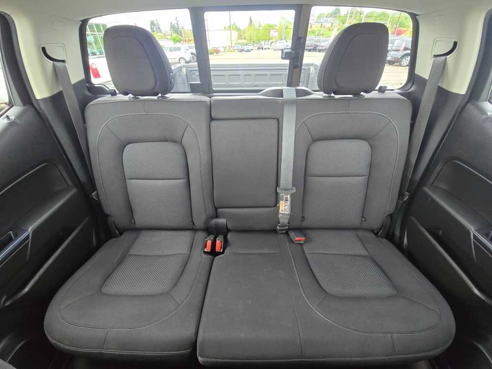 Used 2017 Chevrolet Colorado LT w/ LT Convenience Package AWD/4WD image 17