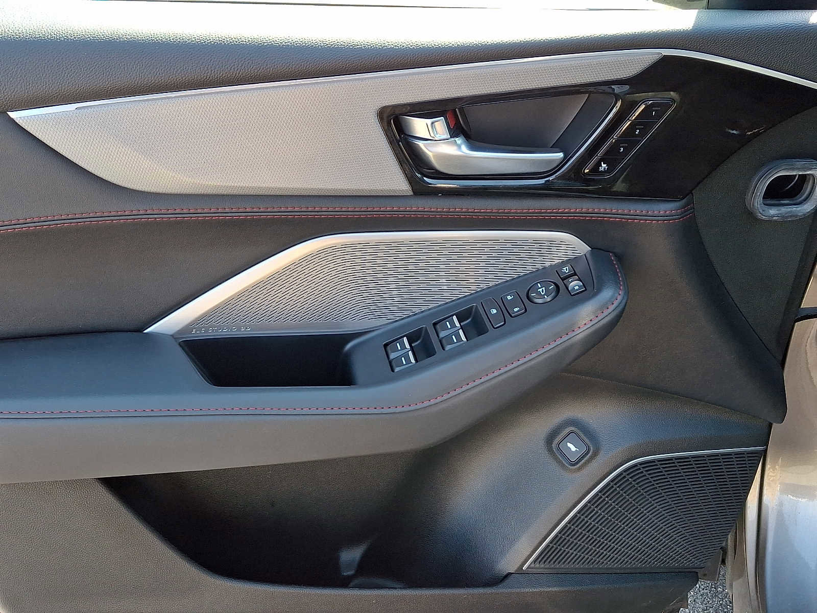 Certified 2023 Acura MDX A-Spec AWD/4WD image 12