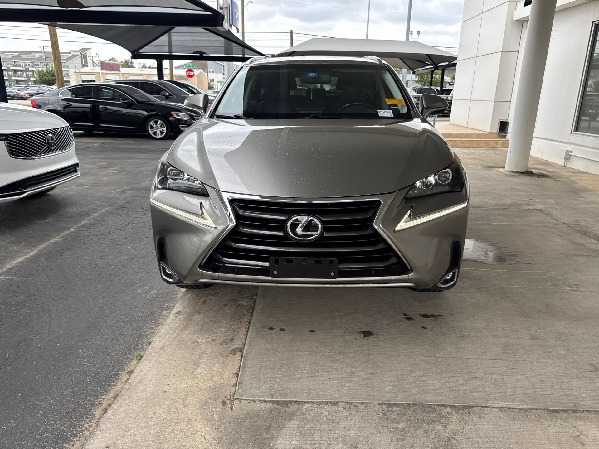 Used 2016 Lexus NX 200t FWD w/ Premium Package image 2