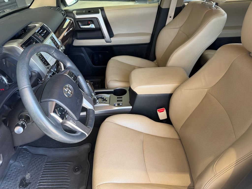 Used 2020 Toyota 4Runner Limited RWD image 15