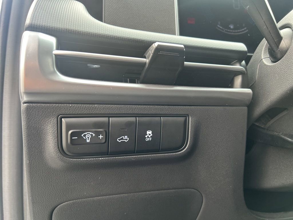 Used 2025 Hyundai Santa Cruz SEL image 19