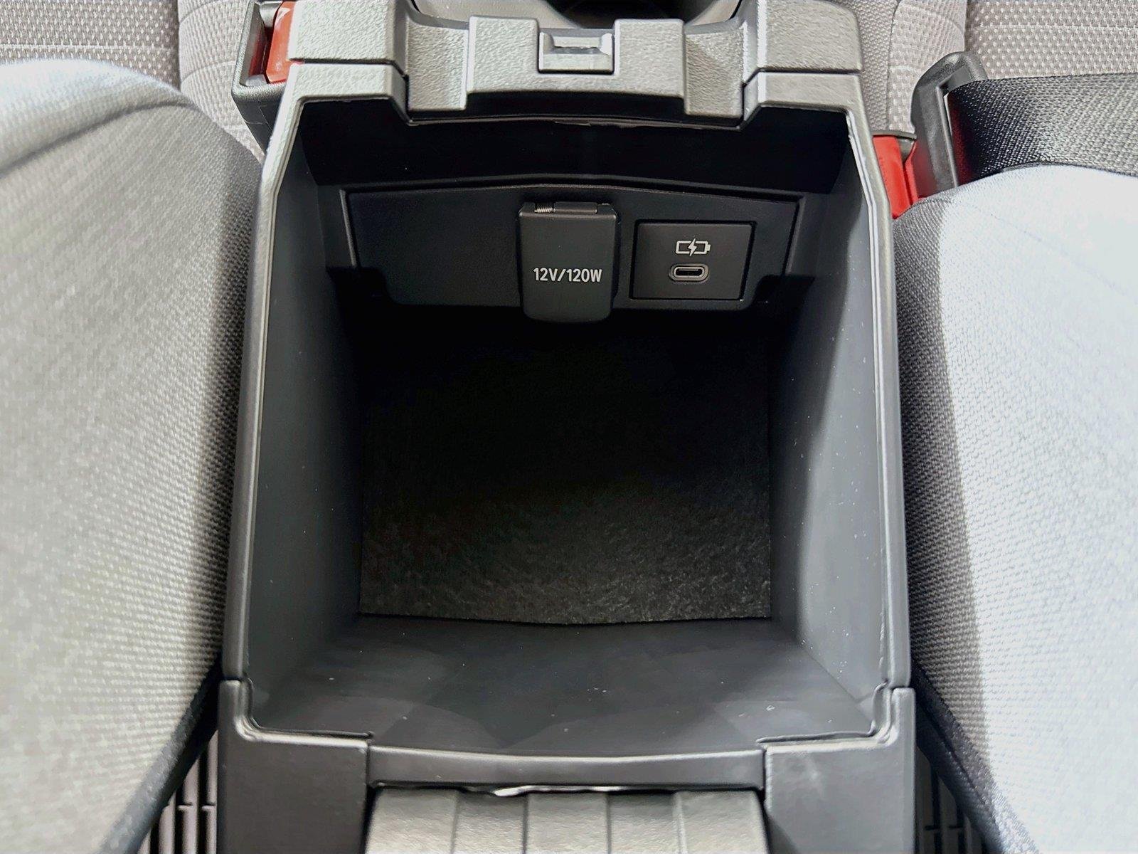 New 2027 Toyota Corolla SE FWD image 33