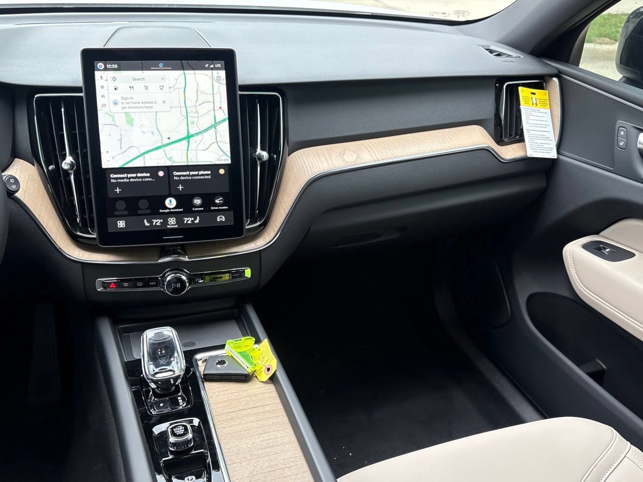 New 2026 Volvo XC60 B5 Core AWD/4WD image 12