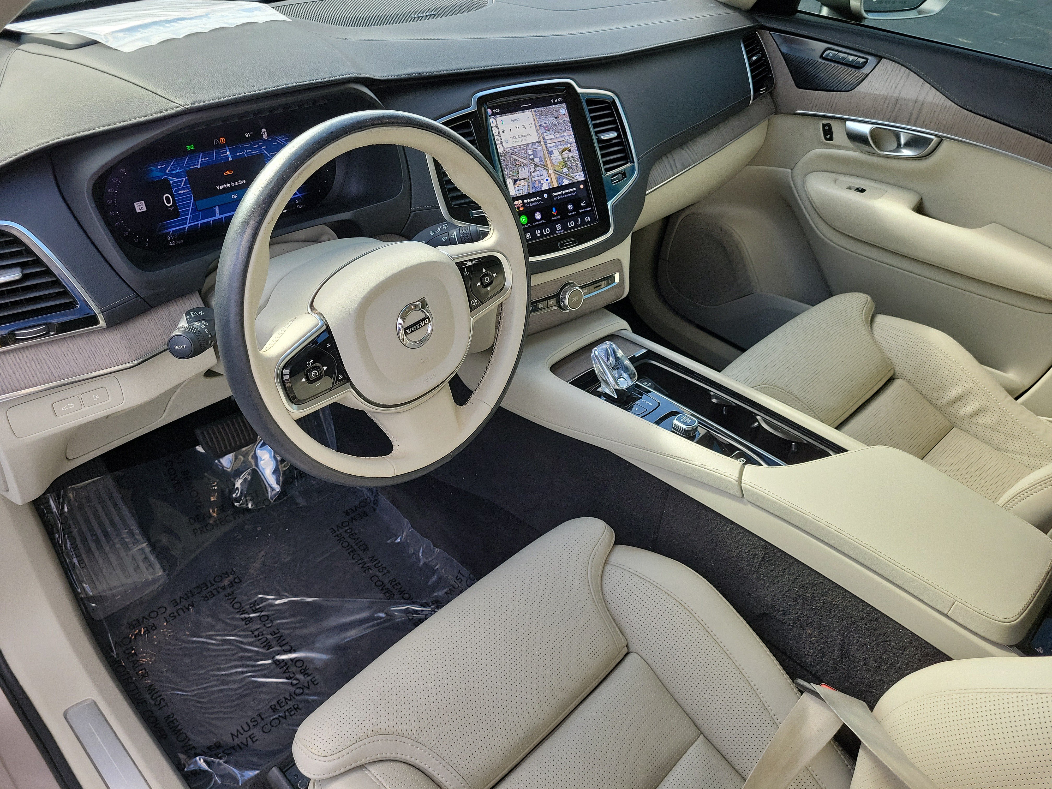 Used 2023 Volvo XC90 T8 Ultimate w/ Lounge Package AWD/4WD image 24
