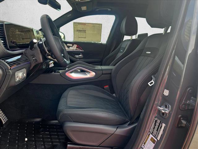 New 2026 Mercedes-Benz GLS 63 AMG 4MATIC image 4