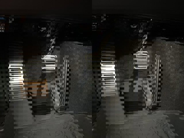 New 2025 Chevrolet Corvette Z06 w/ Stealth Interior Trim Package image 17