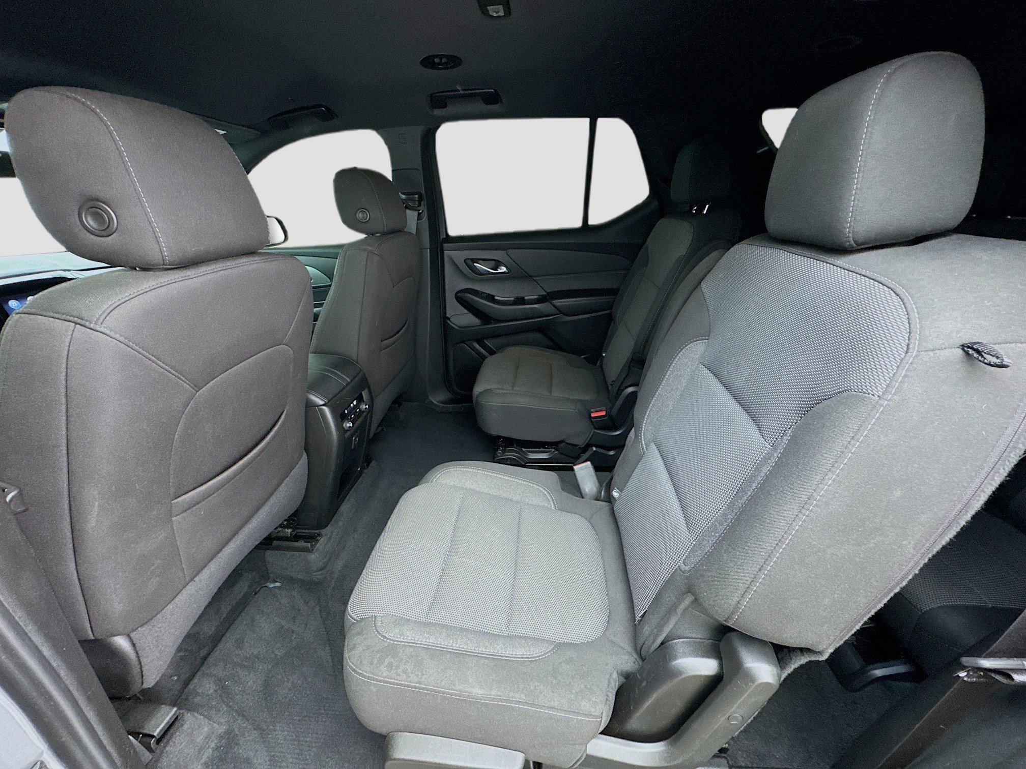 Used 2023 Chevrolet Traverse LT image 15
