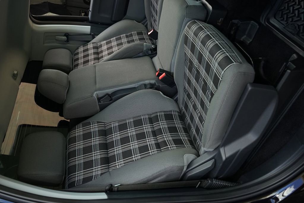 Used 2025 Ford F150 XL w/ Equipment Group 103A High image 10