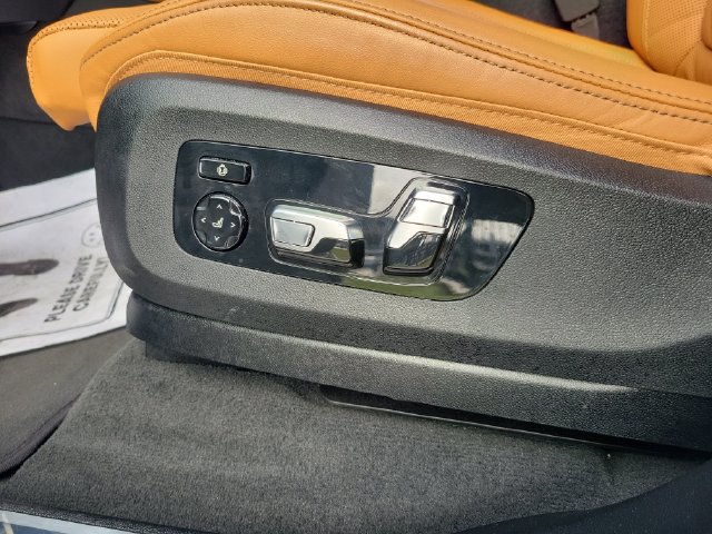 Used 2026 BMW X5 xDrive40i AWD/4WD image 24