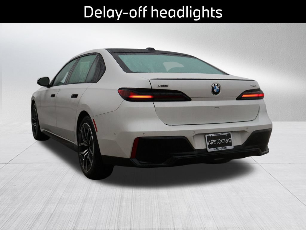 New 2026 BMW 740i xDrive w/ Executive Package AWD/4WD image 21