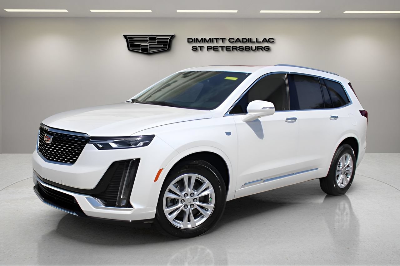 New 2025 Cadillac XT6 Luxury FWD image 1