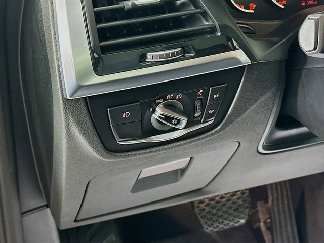 Used 2020 BMW X3 xDrive30i w/ Convenience Package image 11