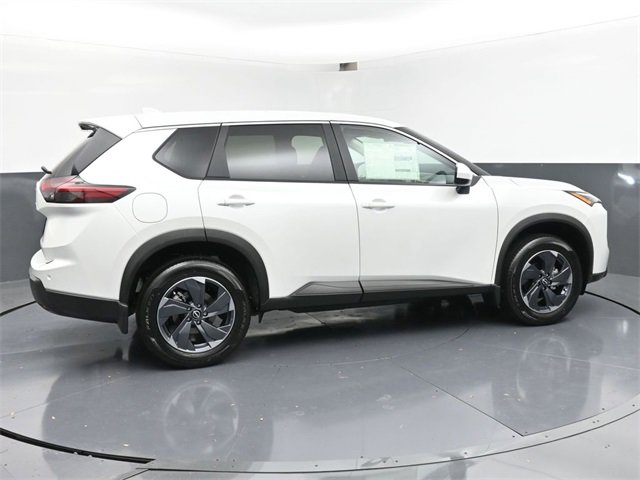 New 2026 Nissan Rogue SV image 3