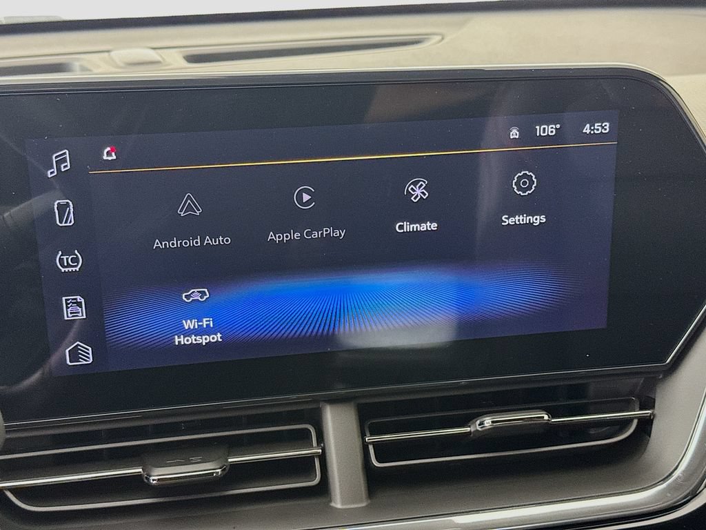 New 2026 Chevrolet Trax RS w/ Sunroof Package FWD image 16