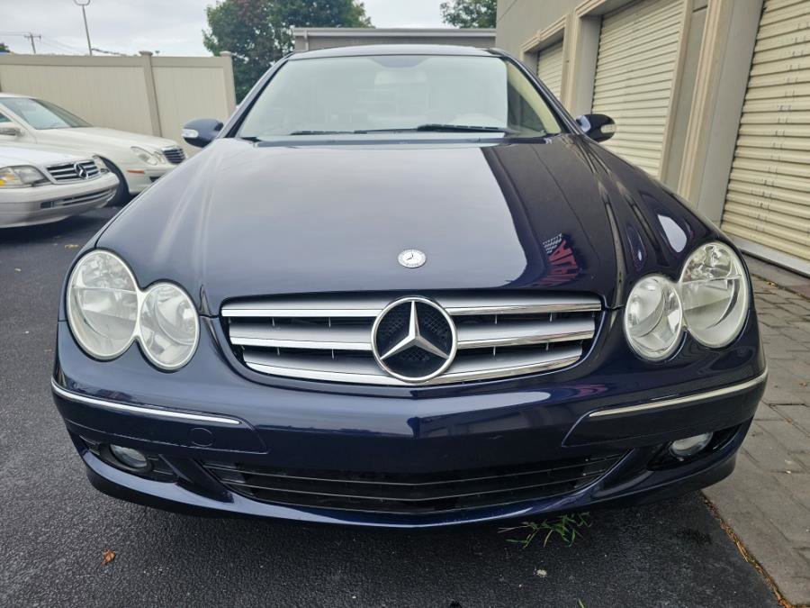 Used 2009 Mercedes-Benz CLK 350 Coupe w/ Premium I Pkg image 2