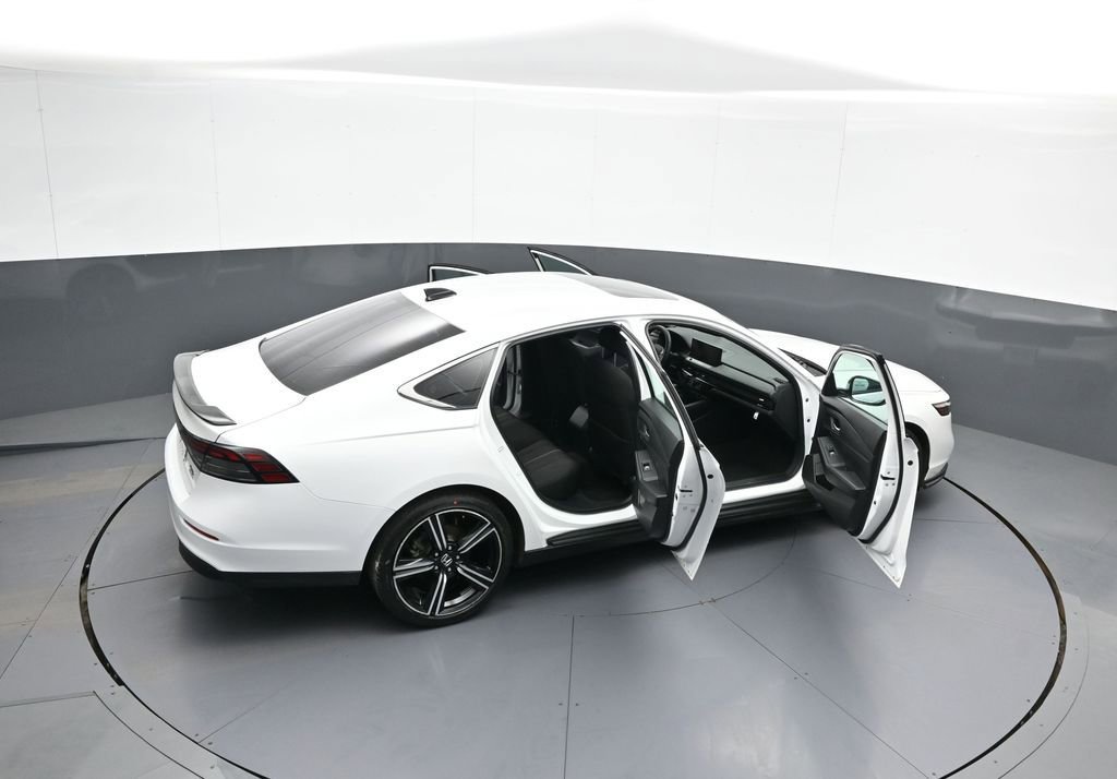 Certified 2023 Honda Accord Sport image 44