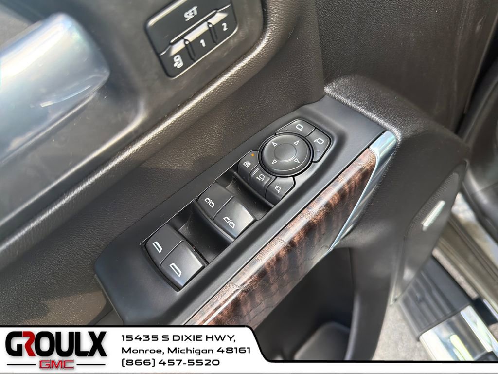 Used 2023 GMC Sierra 2500 Denali image 12