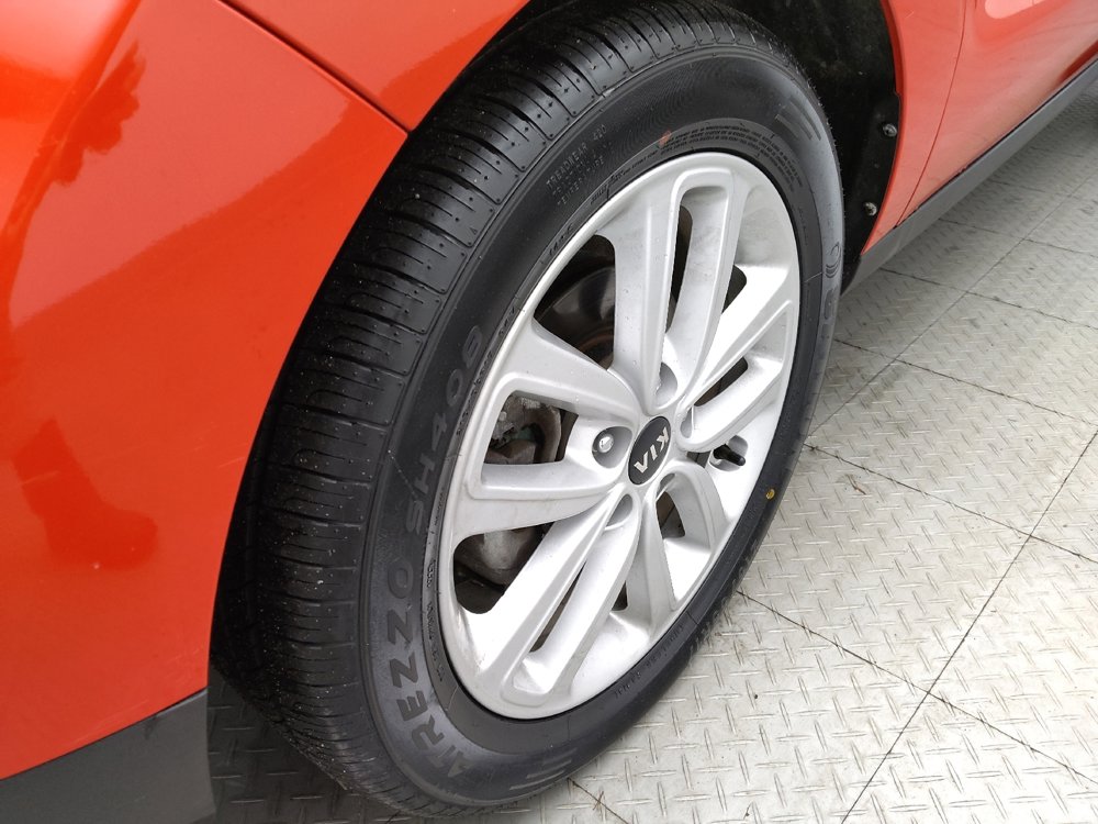 Used 2019 Kia Soul + image 31