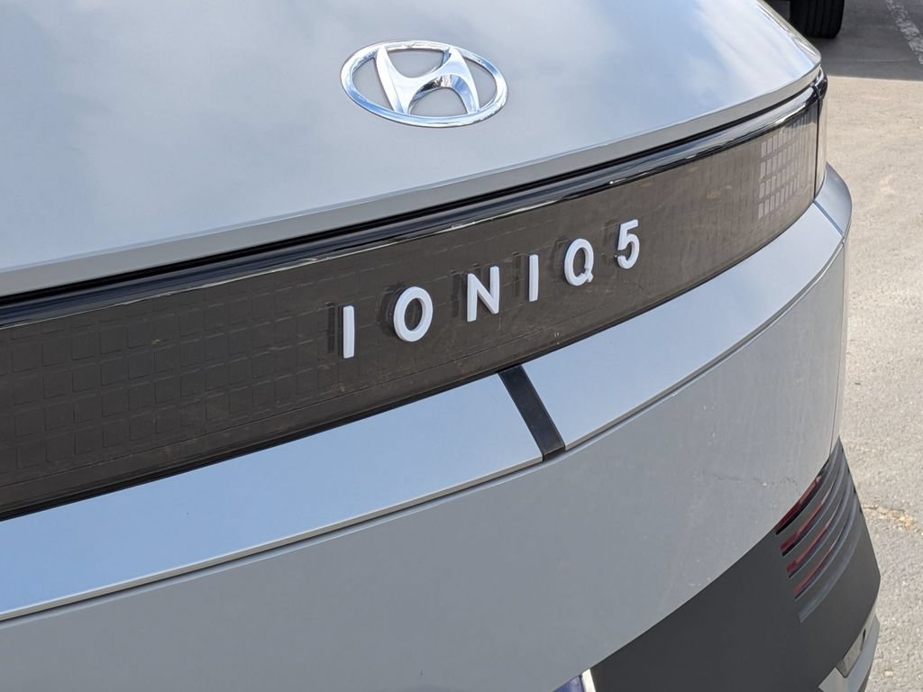 Certified 2024 Hyundai Ioniq 5 SEL RWD image 10
