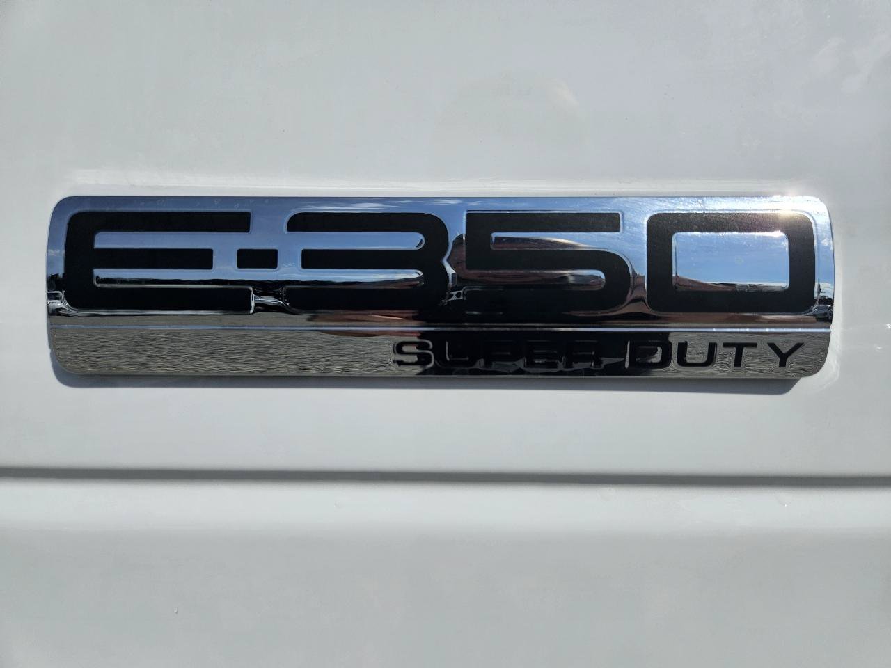 Used 2024 Ford E-350 and Econoline 350 Super Duty w/ Power Windows & Locks Group RWD image 59
