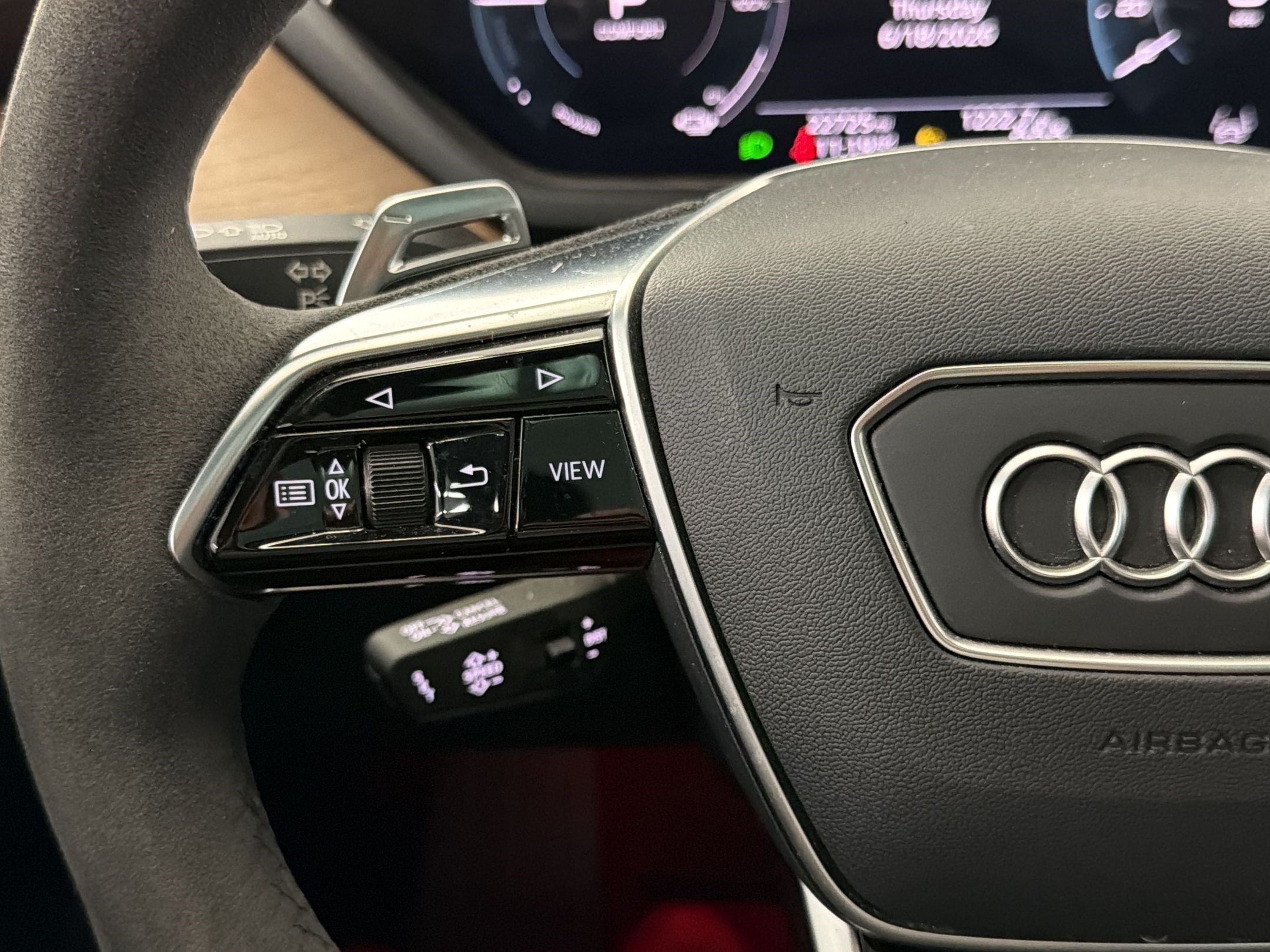 Used 2023 Audi e-tron GT Premium Plus AWD/4WD image 17