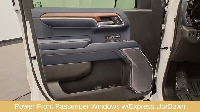 Used 2023 Chevrolet Silverado 1500 High Country w/ Technology Package image 18