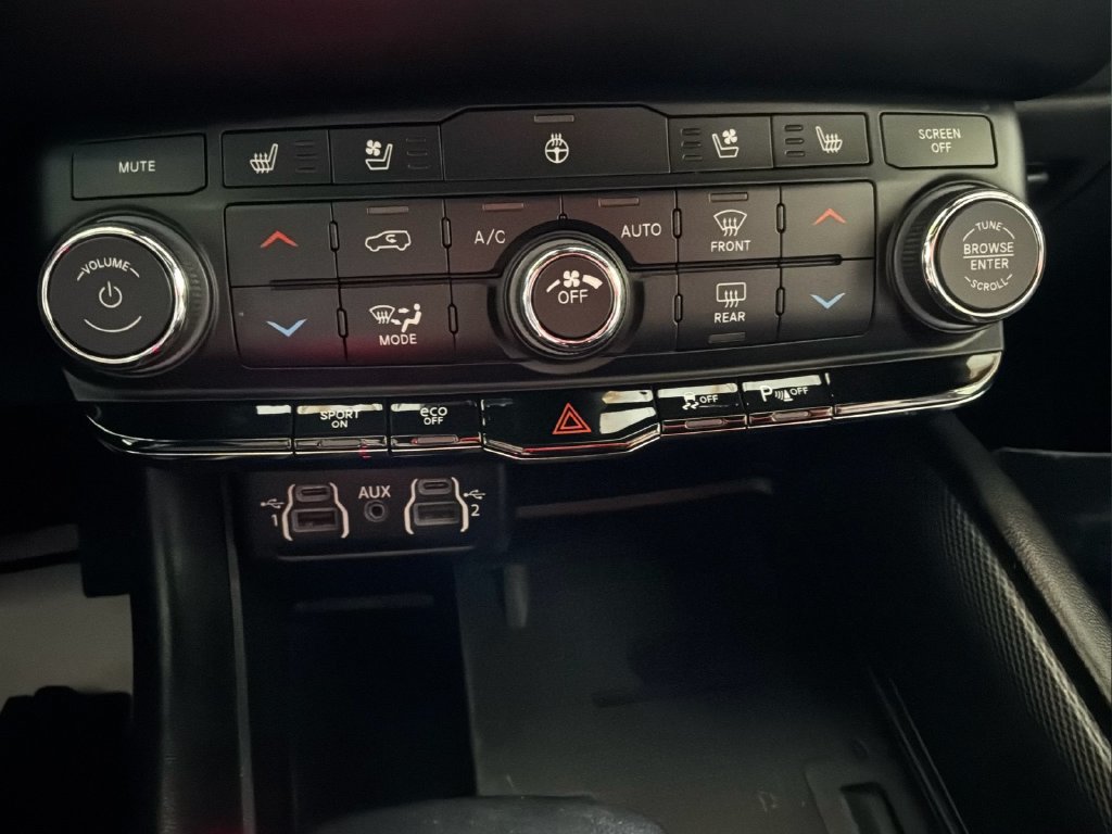 Used 2022 Dodge Durango R/T AWD/4WD image 40