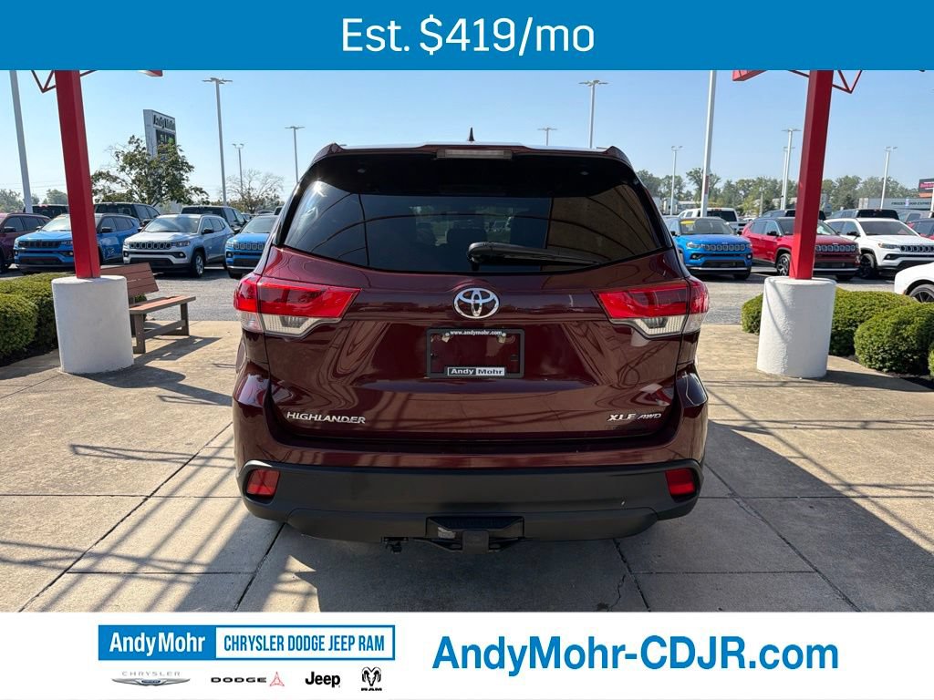Used 2017 Toyota Highlander XLE AWD/4WD image 6