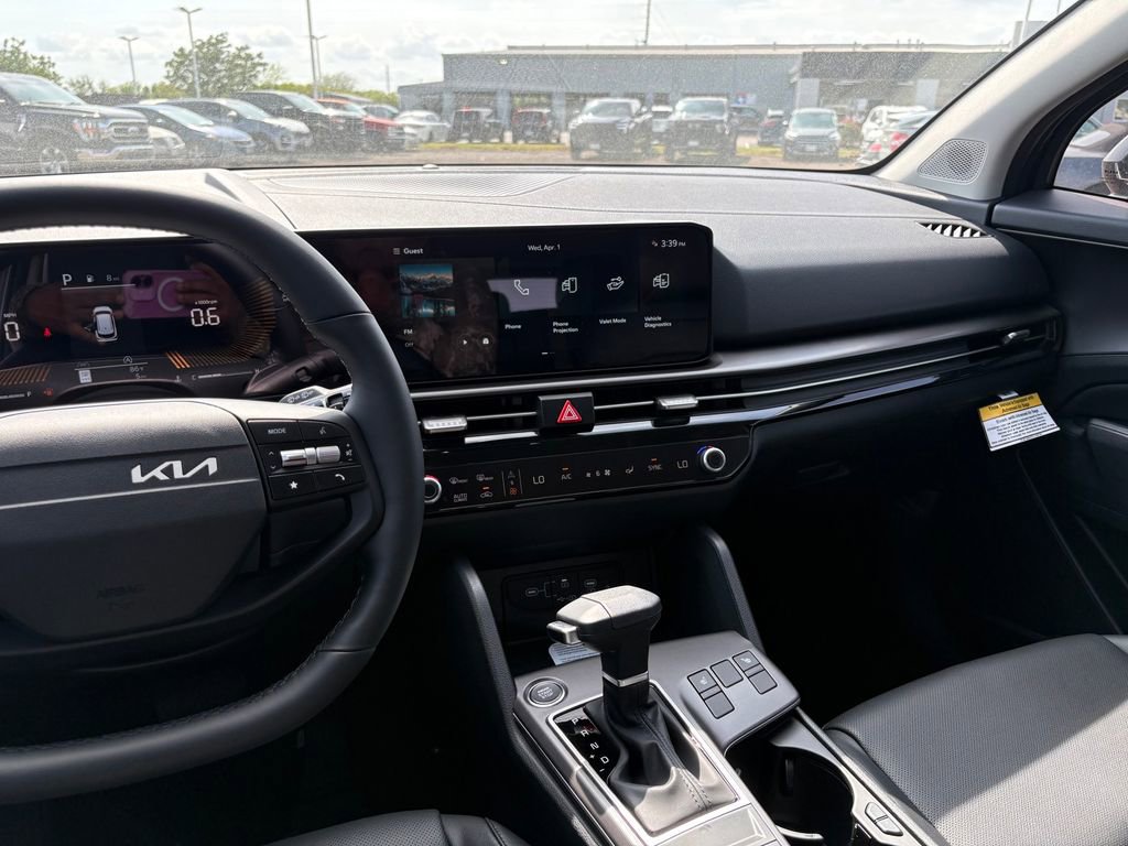 New 2026 Kia Sportage EX FWD image 17