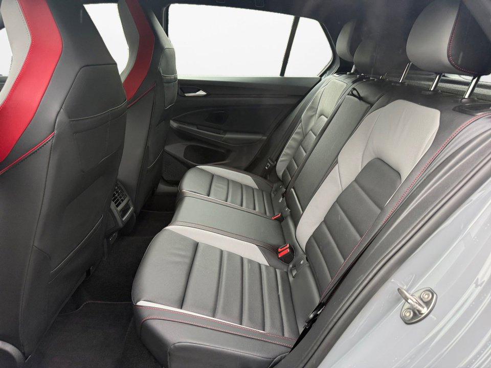 New 2026 Volkswagen GTI SE FWD image 13