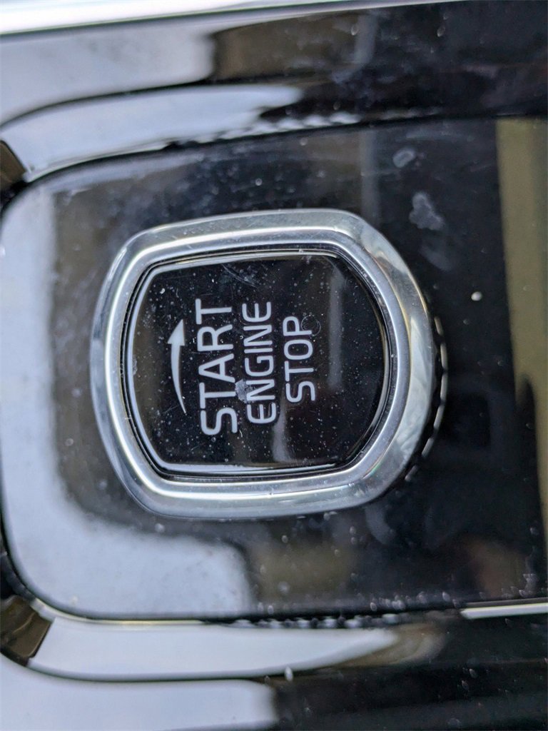 Certified 2022 Volvo XC90 T6 Inscription w/ Climate Package image 31