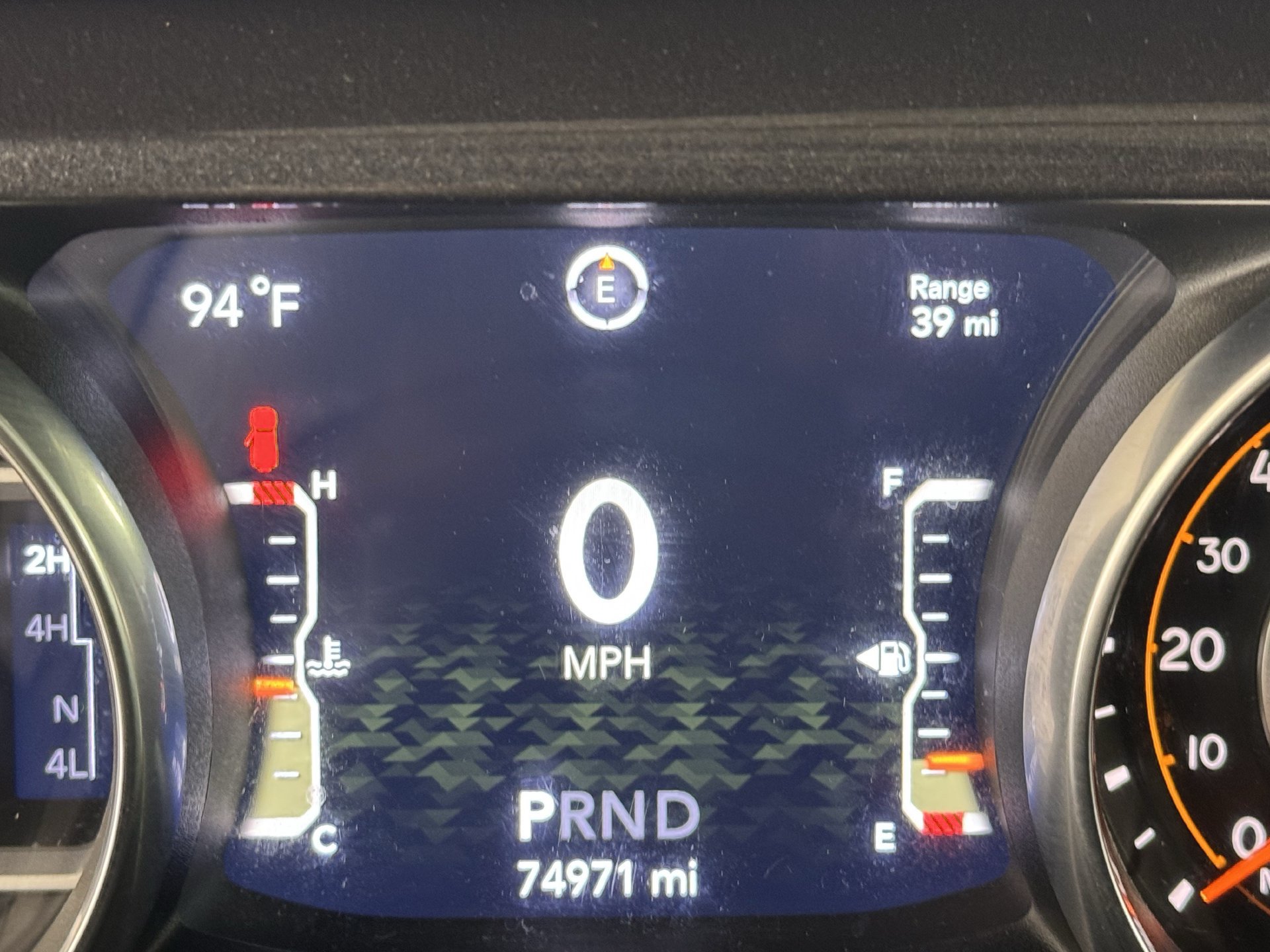 Used 2020 Jeep Wrangler Unlimited Sahara AWD/4WD image 25