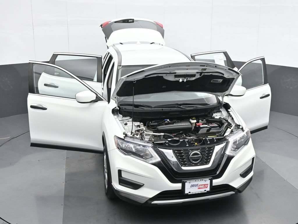 Used 2019 Nissan Rogue S AWD/4WD image 33