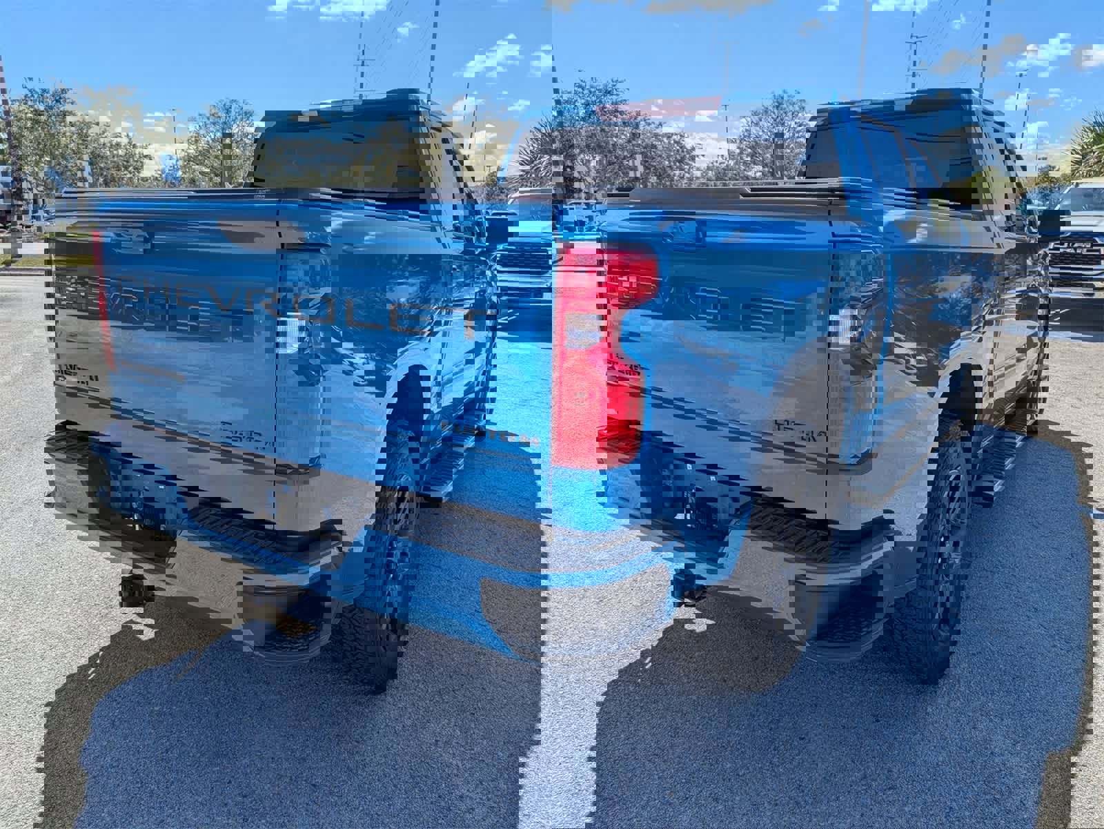 Used 2023 Chevrolet Silverado 1500 Custom w/ LPO, Dark Essentials Package image 4