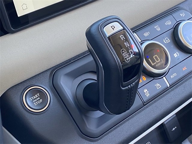 Used 2023 Land Rover Defender 110 S image 16