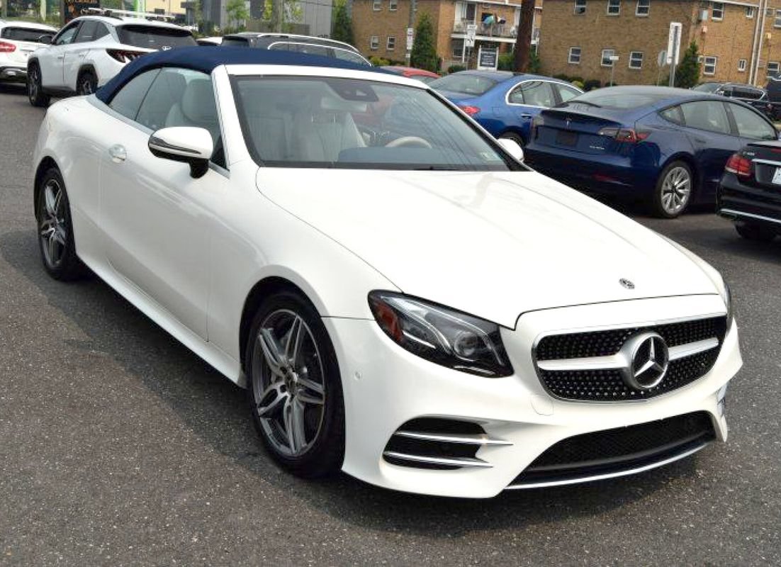 Used 2018 Mercedes-Benz E 400 4MATIC Cabriolet w/ Premium 2 Package (Q02) image 17