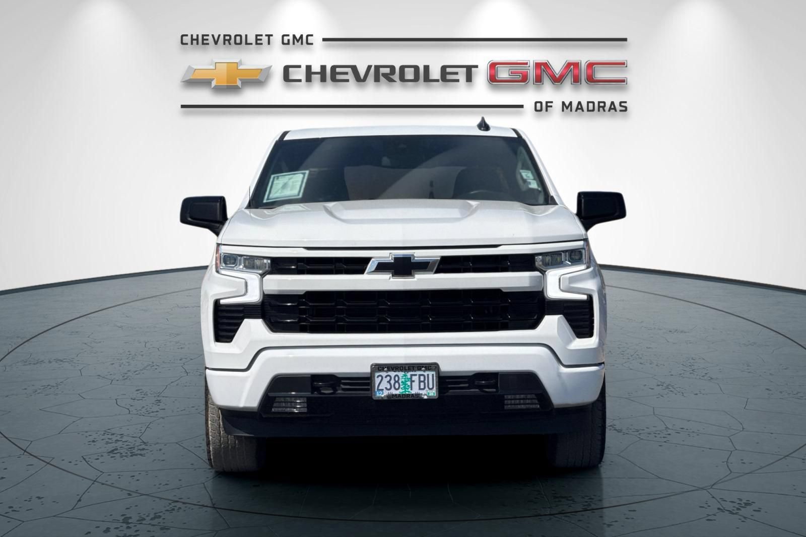 Used 2024 Chevrolet Silverado 1500 RST w/ Convenience Package II AWD/4WD image 8