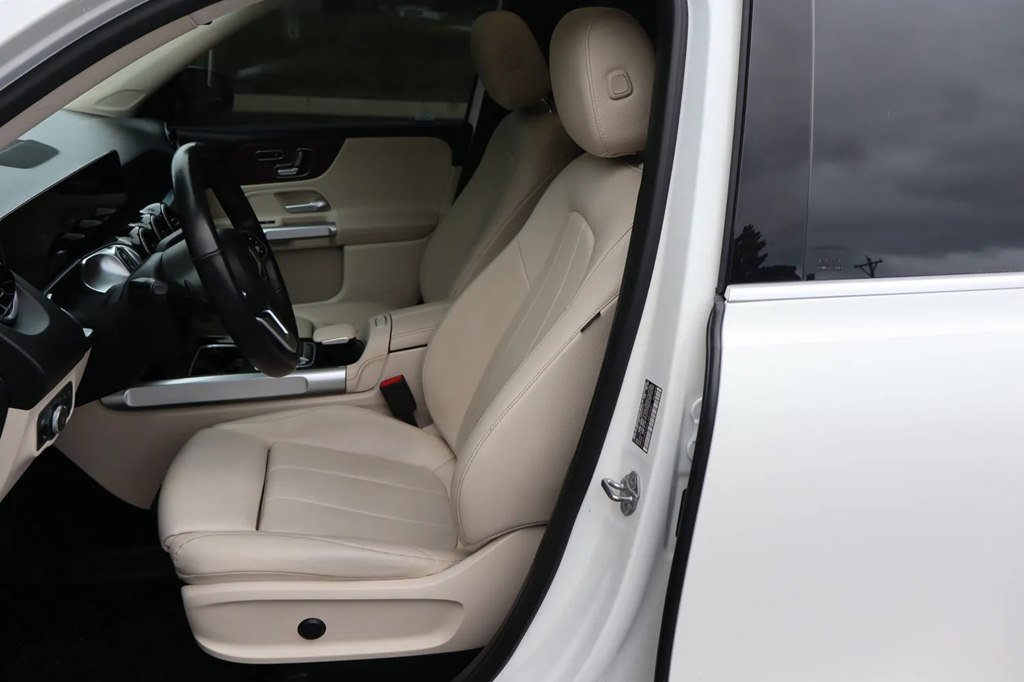 Used 2020 Mercedes-Benz GLB 250 4MATIC image 11
