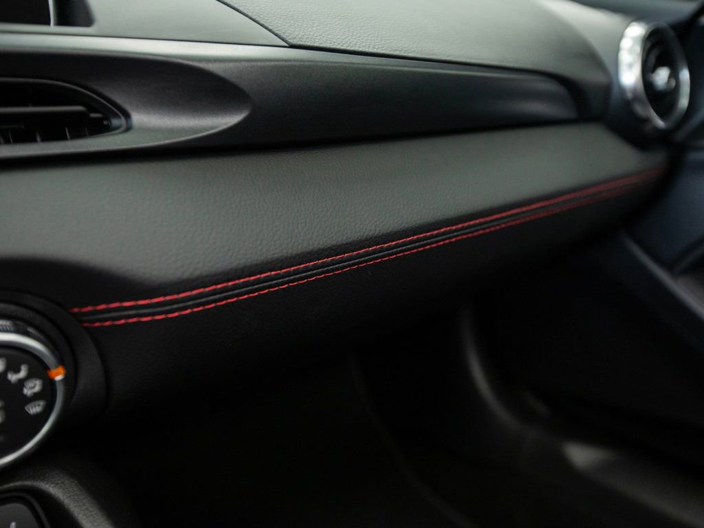 Used 2020 FIAT 124 Spider Abarth w/ Convenience Group image 23