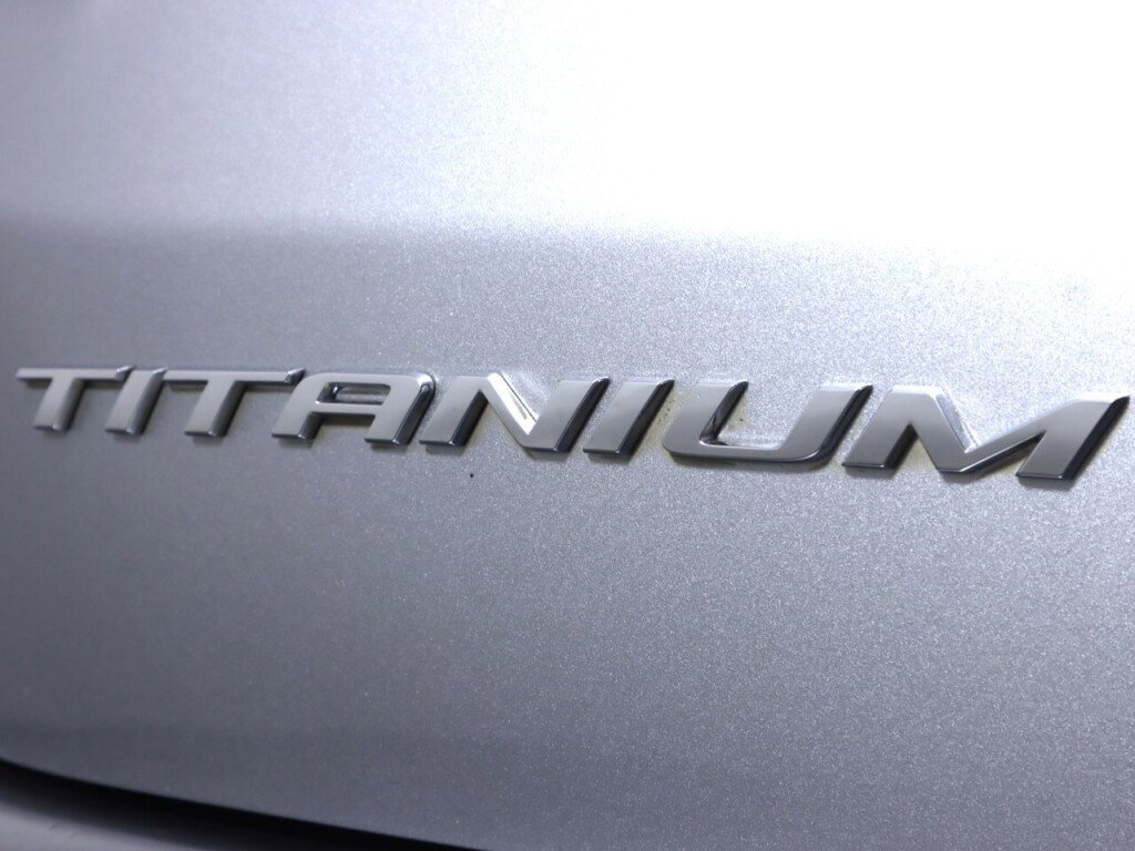 Used 2022 Ford Edge Titanium image 33